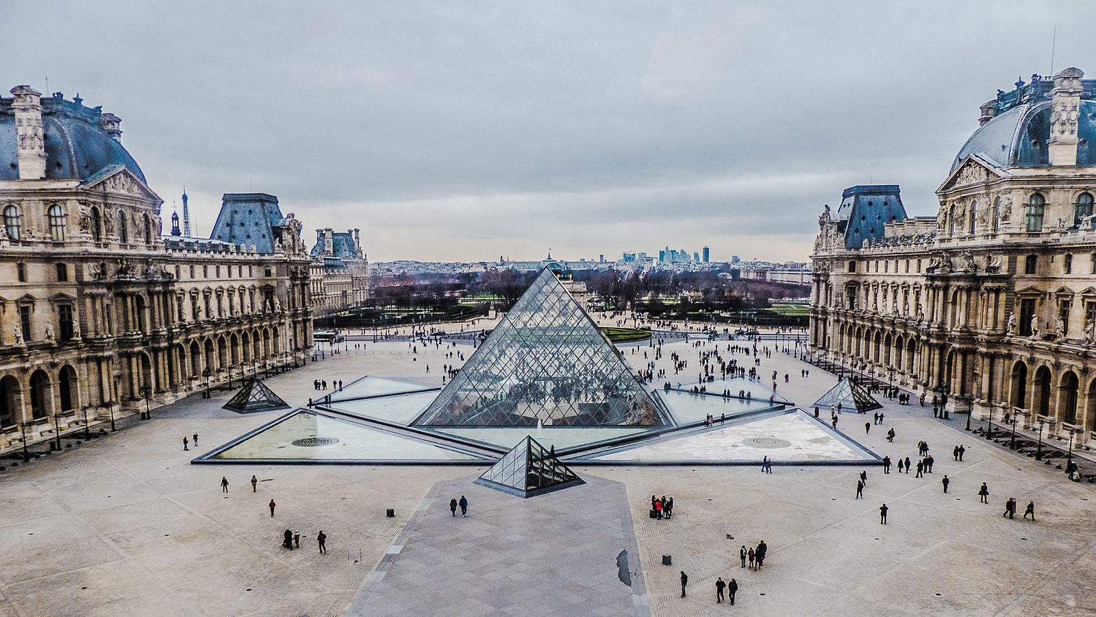 The Louvre Pyramid, Paris (1989) - Sheet2