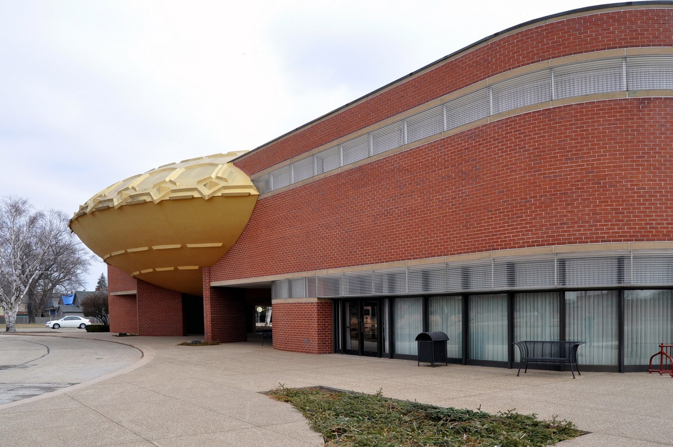 10 Examples of Metaphoric architecture