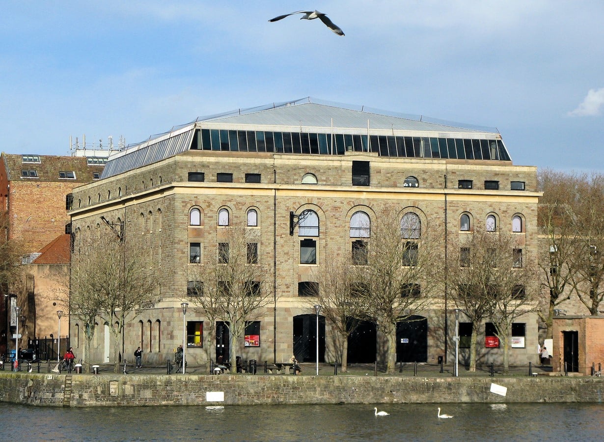 Bristol Byzantine Architecture The brickwork of Bristol - Sheet1