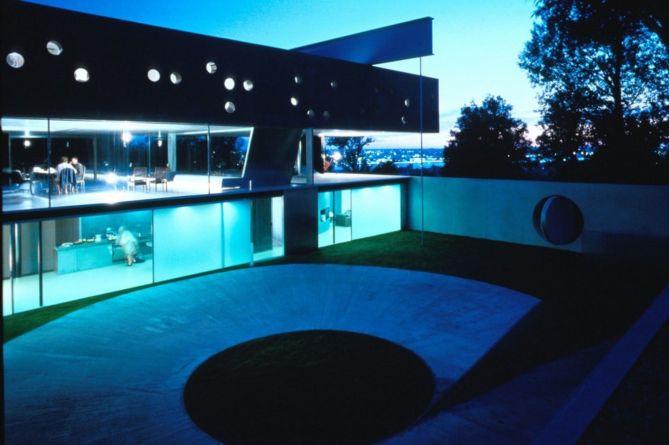 Maison Bordeaux by Rem Koolhaas: The living house - Sheet8