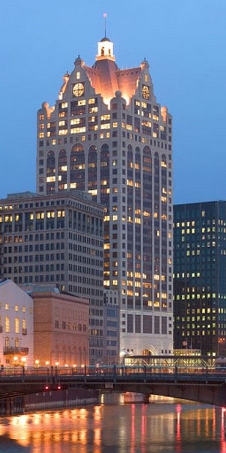 15 Tallest Buildings in Milwaukee -Sheet12