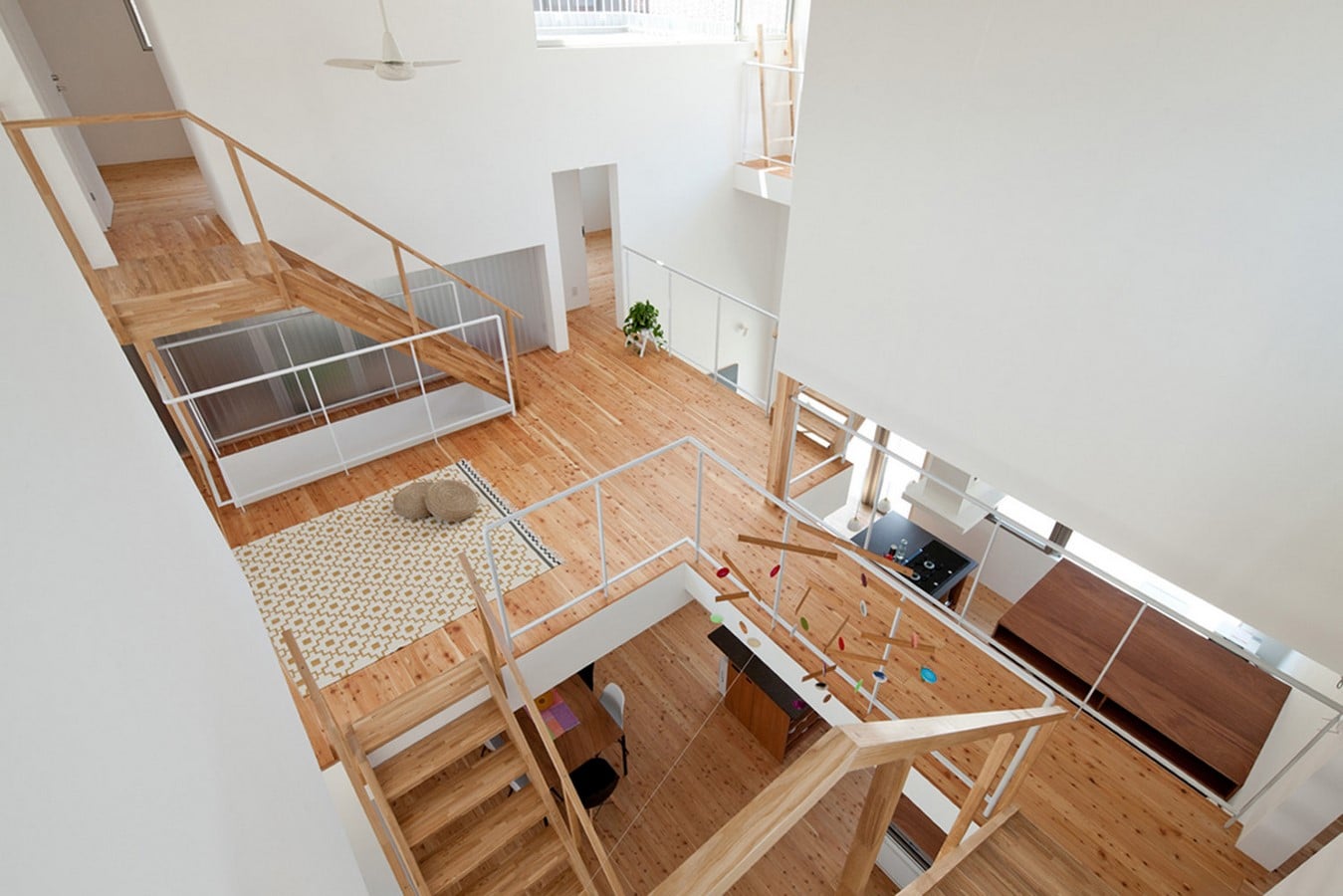 10 Examples of Communal Architecture - Sheet1