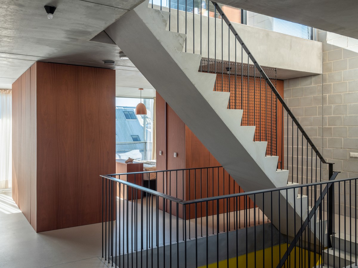 10 Examples of Communal Architecture - Sheet12