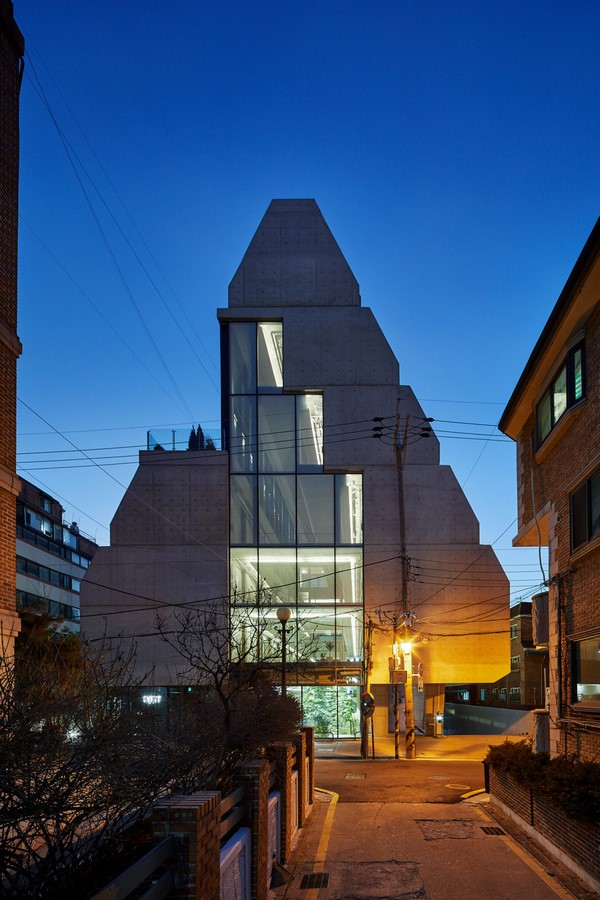 10 Examples of Communal Architecture - Sheet7