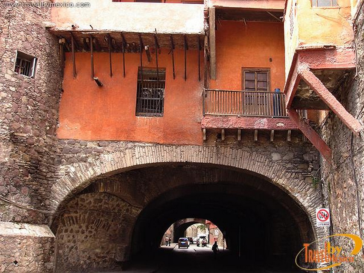 Exploring Guanajuato's Tunnels - Sheet3