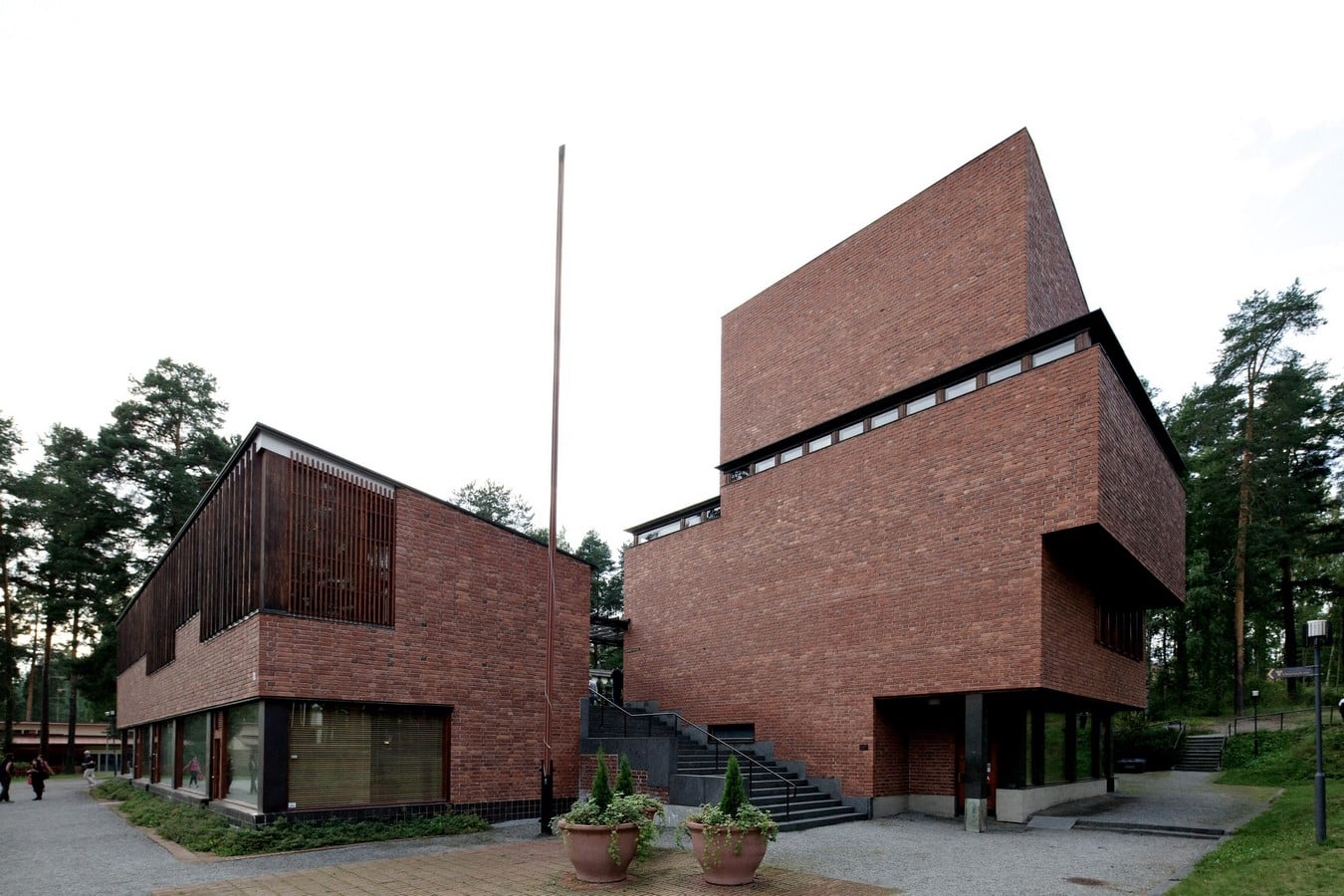 10 Critical regionalist architects around the world