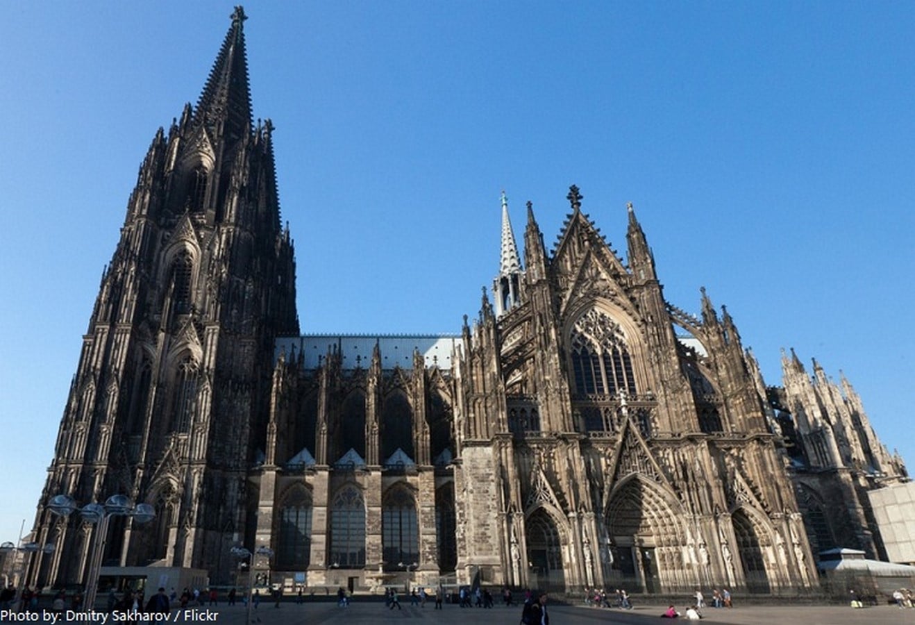 How is architecture part of tangible Cultural Heritage? - Sheet2