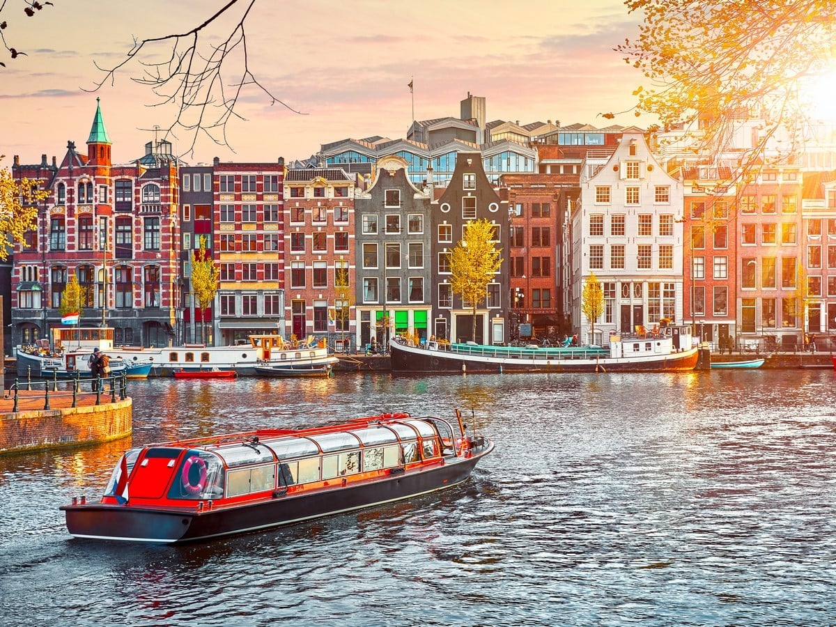 10 Things you did not know about Dutch Architecture - Sheet1