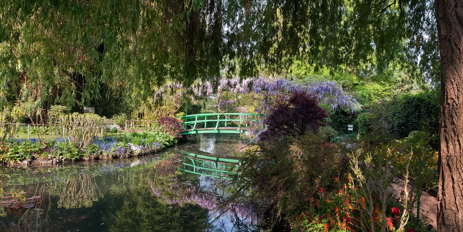 Monet’s Giverny Garden -©www.fondation-monet.com