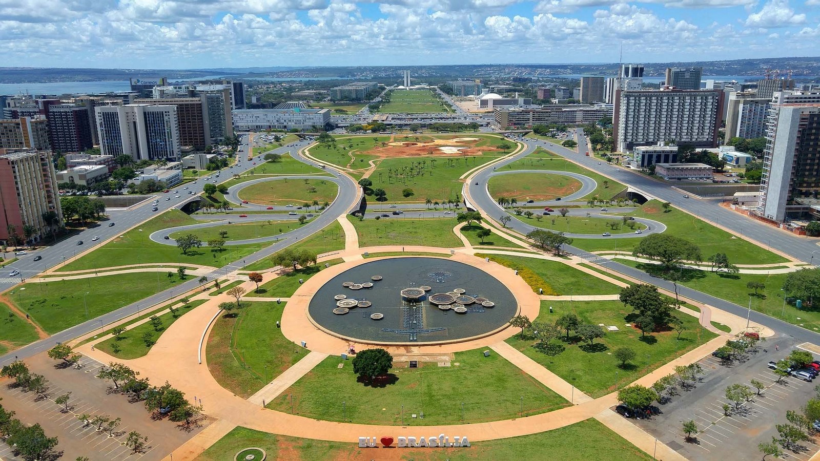 Architecture in Brasilia - Sheet2