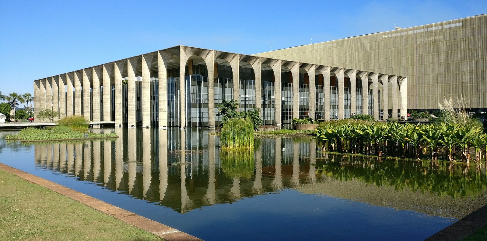 Architecture in Brasilia - Sheet3