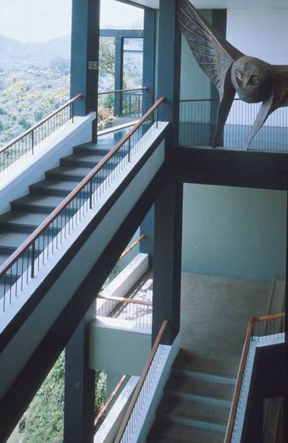 10 Staircases designed by Geoffrey Bawa - Sheet6
