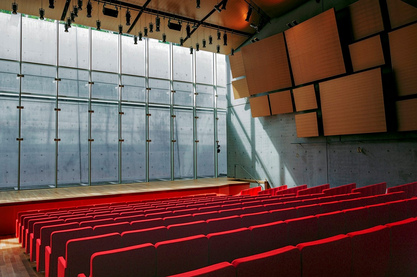 Kimbell Art Museum by Renzo Piano: Mecca of modern architecture - Sheet9