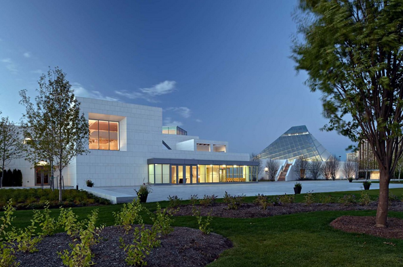 The Ismaili Centre by Charles Correa: Harmonizing Spiritual, Artistic and Natural world - Sheet7