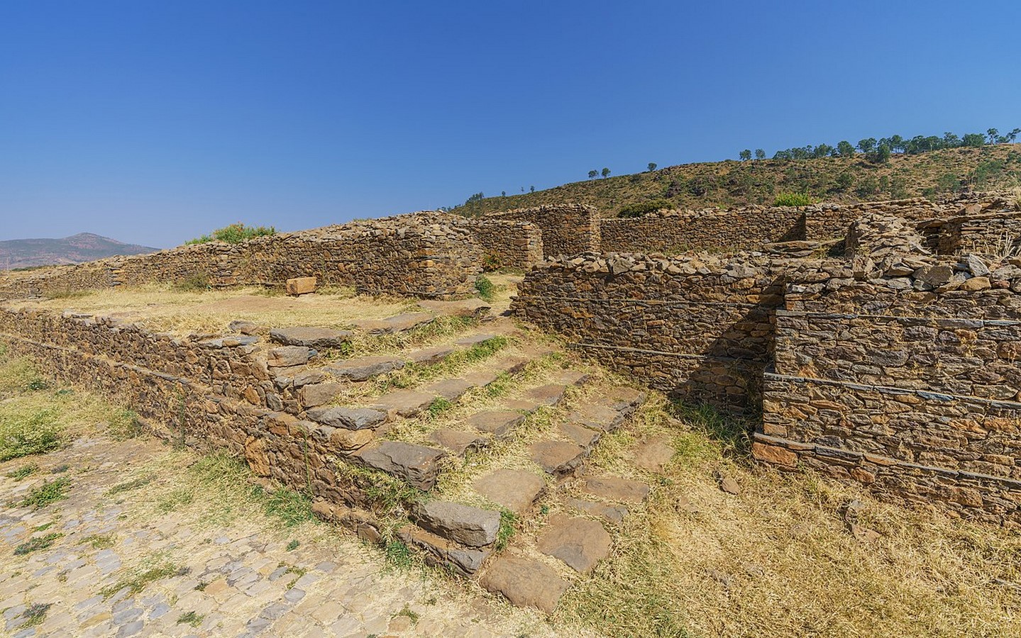 Aksumite architecture: Architecture of Ethiopia - Sheet13