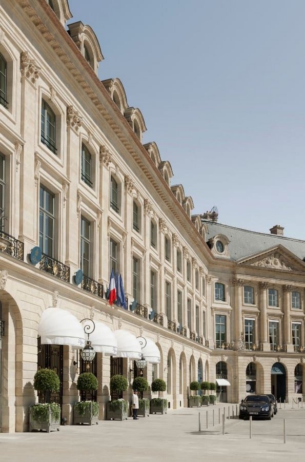 10 Most Spectacular Hotels in the World - Sheet7