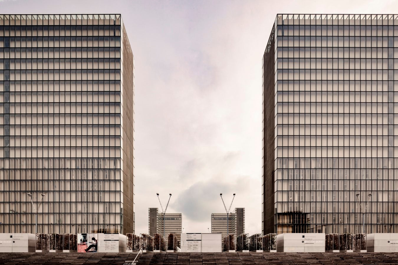 Dominique Perrault Architecture- 15 Iconic Projects Sheet1