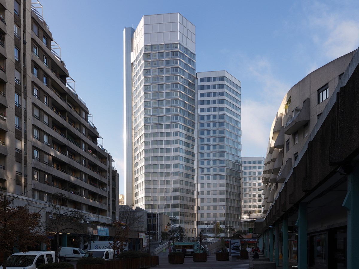 <span style="font-weight: 400;">©</span><span style="font-weight: 400;">Hopkins Architects</span>