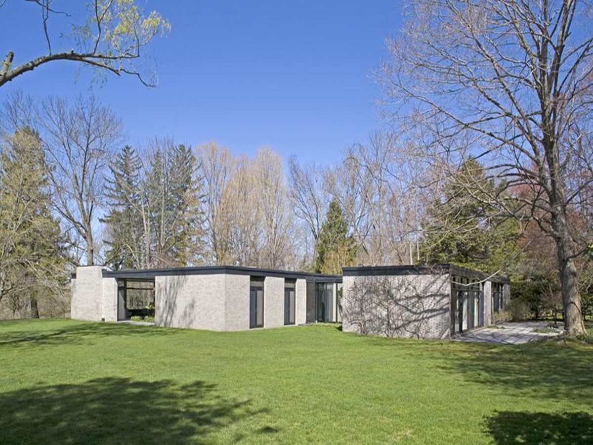 Philip Johnsons Glass House: Inaugrating the Pritzker - Sheet10