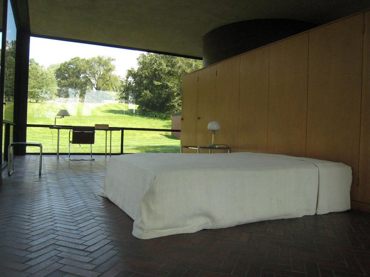 Philip Johnsons Glass House: Inaugrating the Pritzker - Sheet5