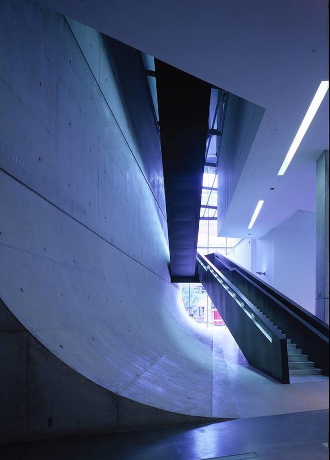Life of an Artist: Zaha Hadid - Sheet5