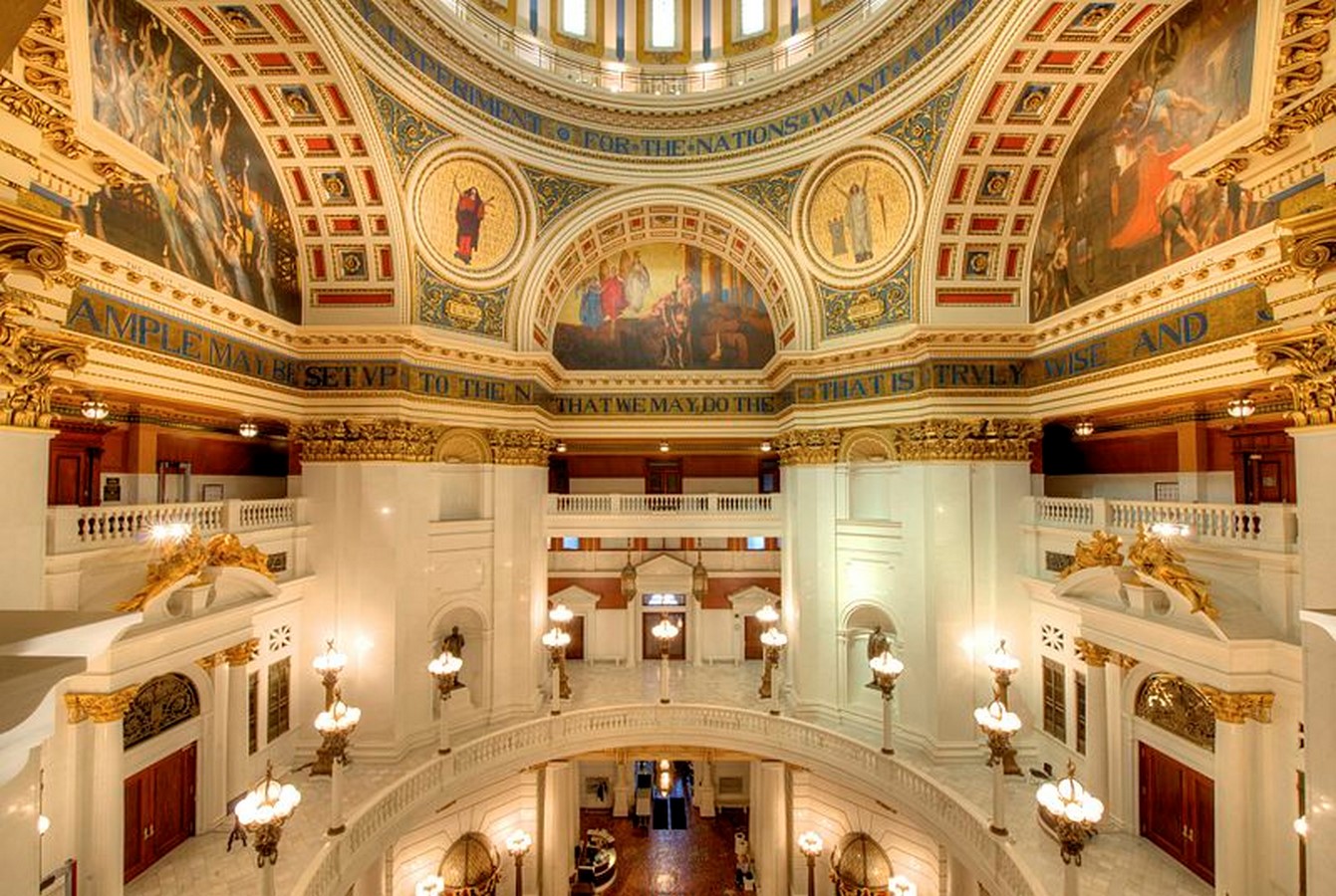 10 Biggest Legislative buildings around the world - Sheet15
