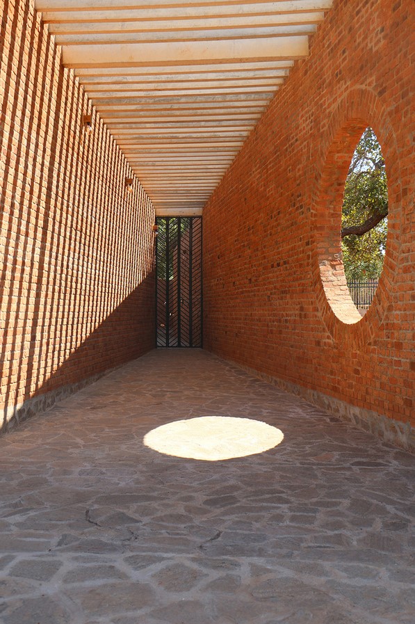 Girl Move Academy / ROOT STUDIO + Paz Braga - Sheet4