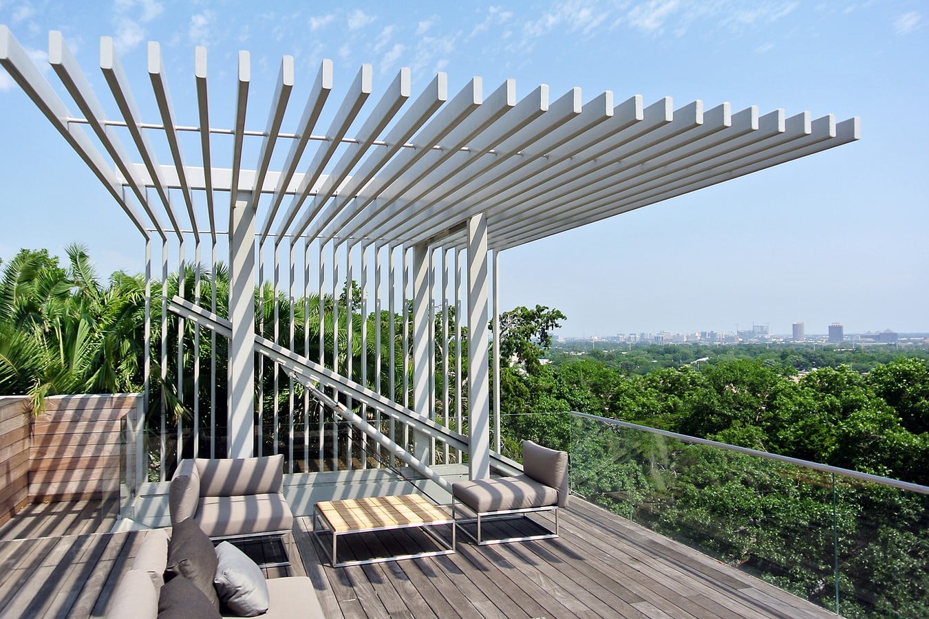 Vertical House by Miró Rivera Architects - Sheet6