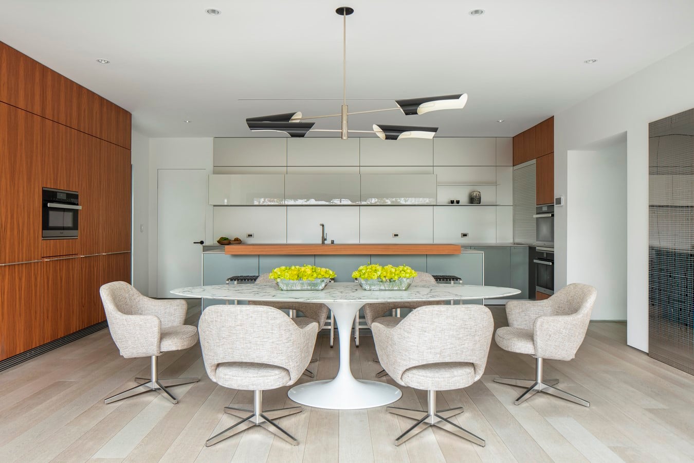 Lush Beverly Hills Bungalow By Magni Kalman Design - Sheet2