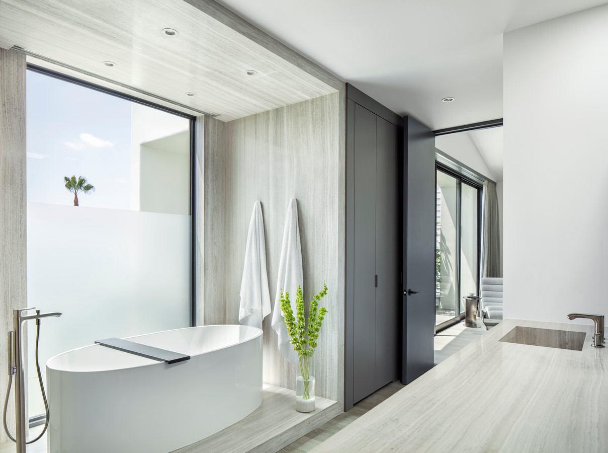 Lush Beverly Hills Bungalow By Magni Kalman Design - Sheet4