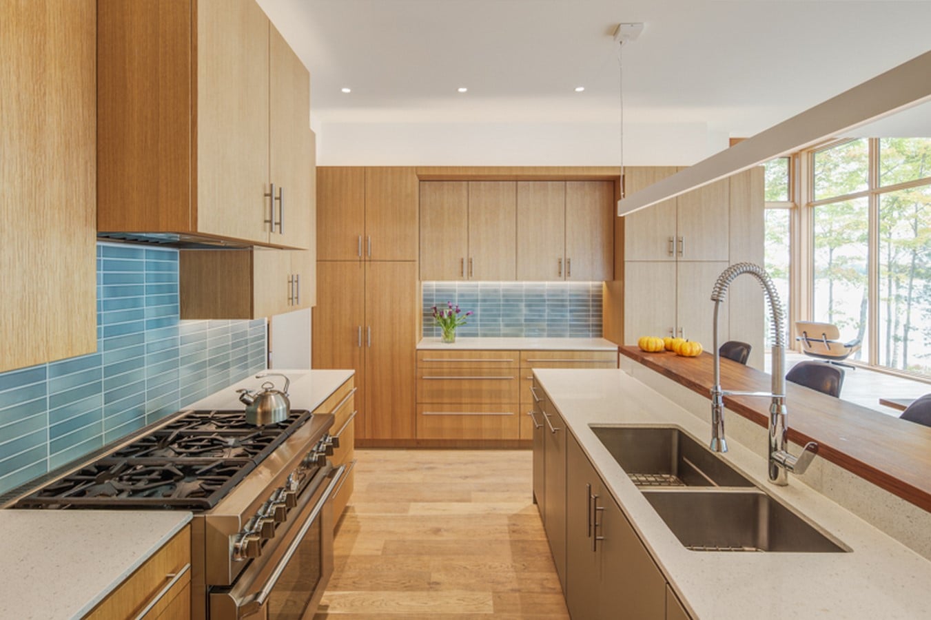 Chandos Lake Cottage by Altius Architecture - Sheet2