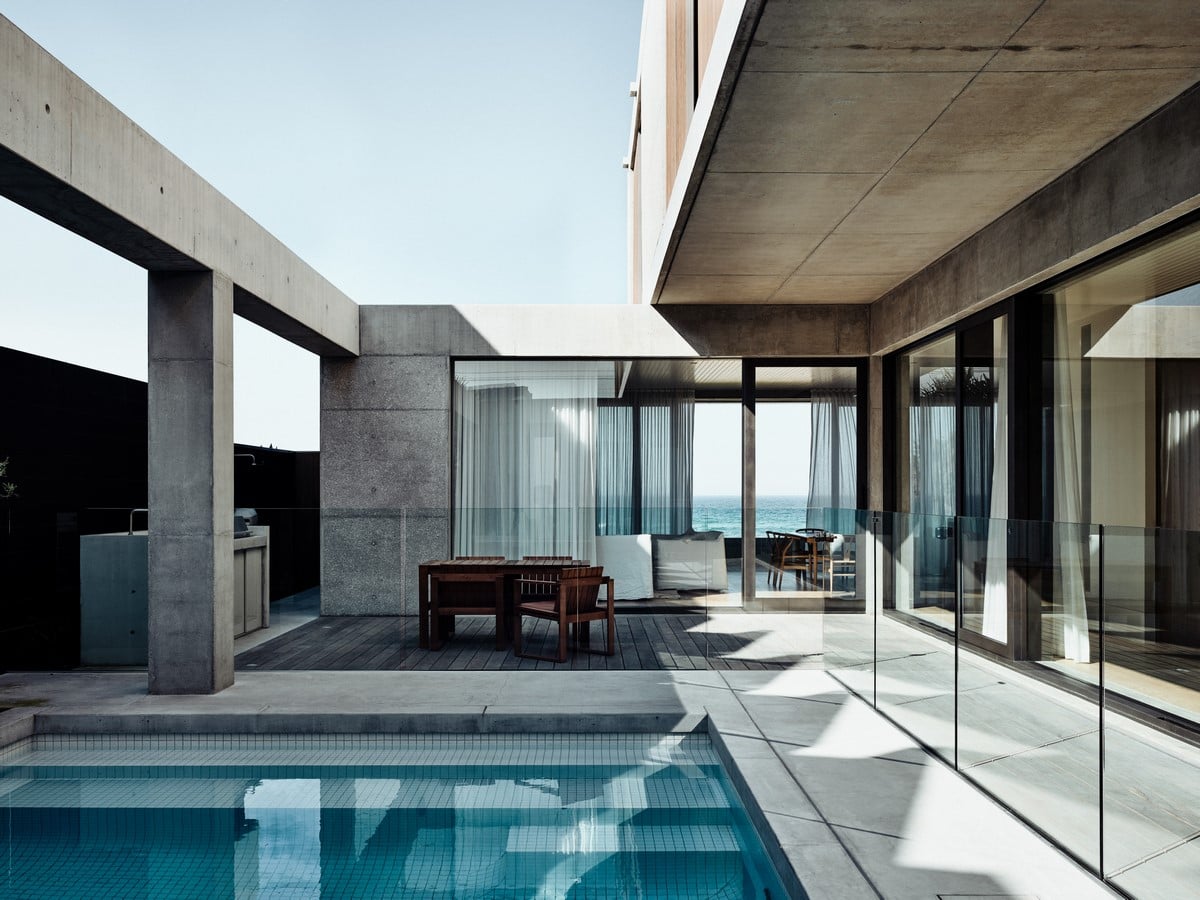 Mermaid Beach Residence by B.E Architecture - Sheet1