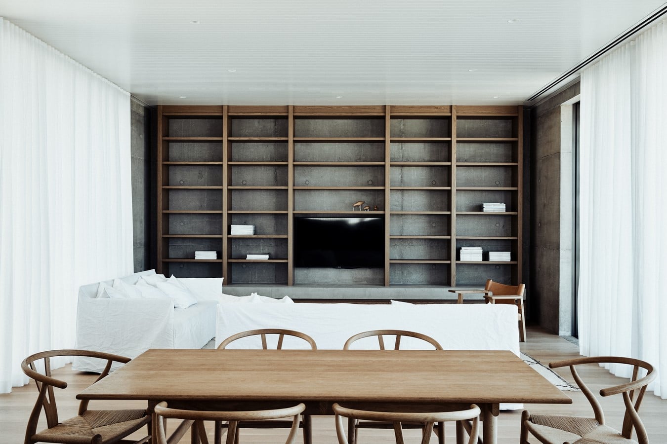 Mermaid Beach Residence by B.E Architecture - Sheet2