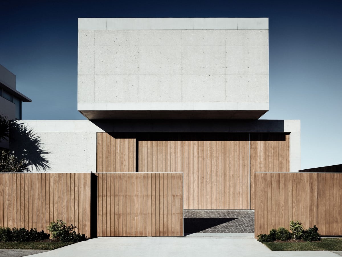 Mermaid Beach Residence by B.E Architecture - Sheet4