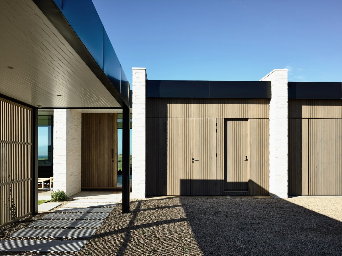  Boneo Road Residence by B.E Architecture - Sheet2