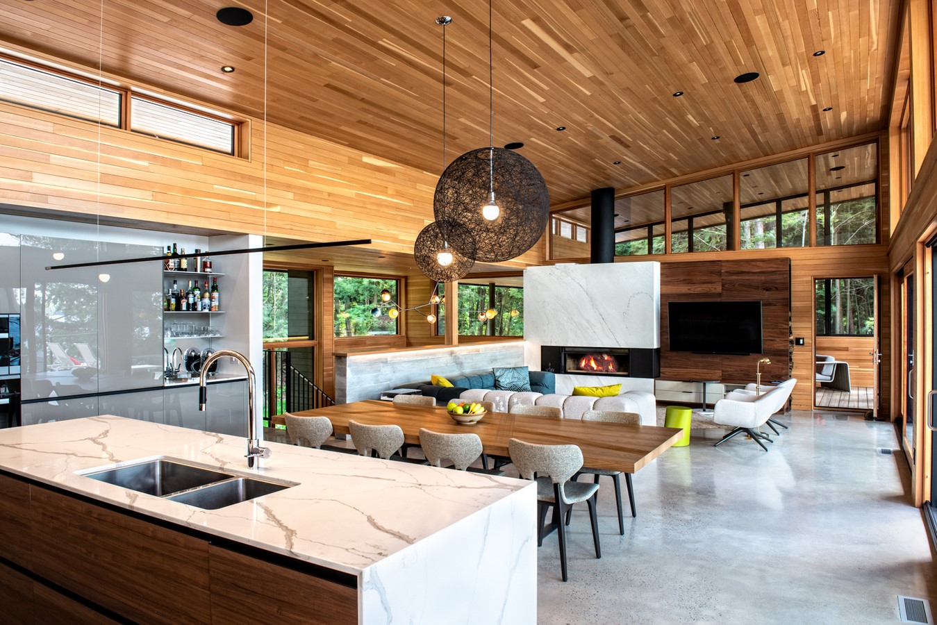 Kawartha Lakes Cottage by Altius Architecture - Sheet11