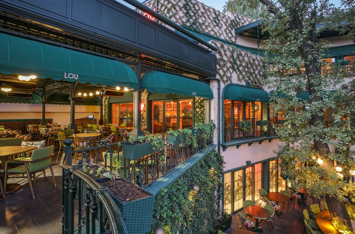 Lou Cafe Bistro by Neowe - Sheet5