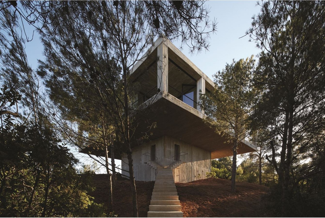 Futuristic Homes - Solo House Project