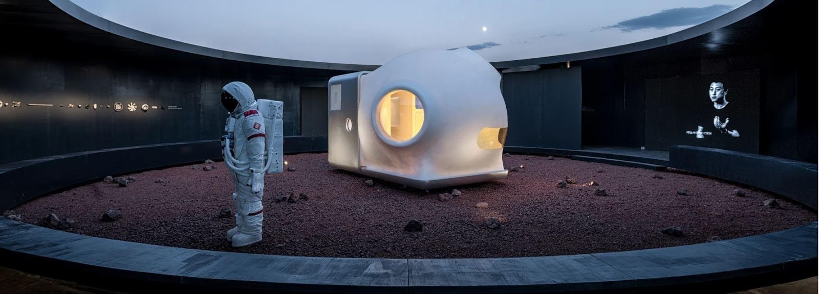 Futuristic Homes - MARS Case Prototype