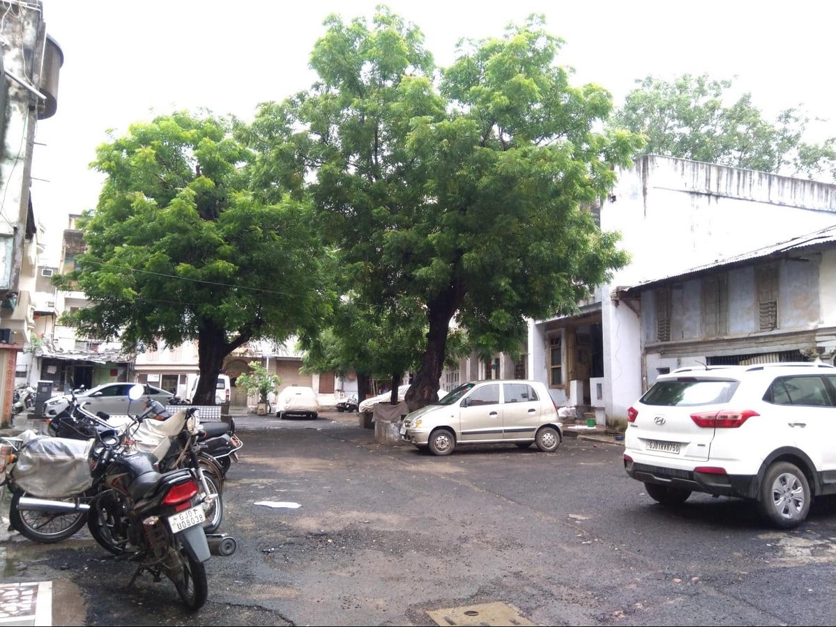 Mithakhali gam in Ahmedabad Understanding community living - Sheet4
