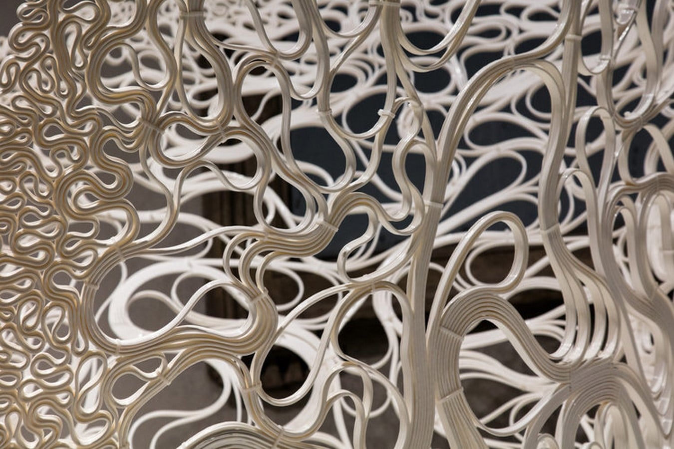 How 22 carpets translate Zaha Hadid's architectural style - Sheet10