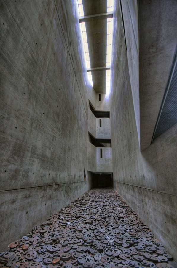 7 Tips for Introducing spatial narratives in your design - sheet5