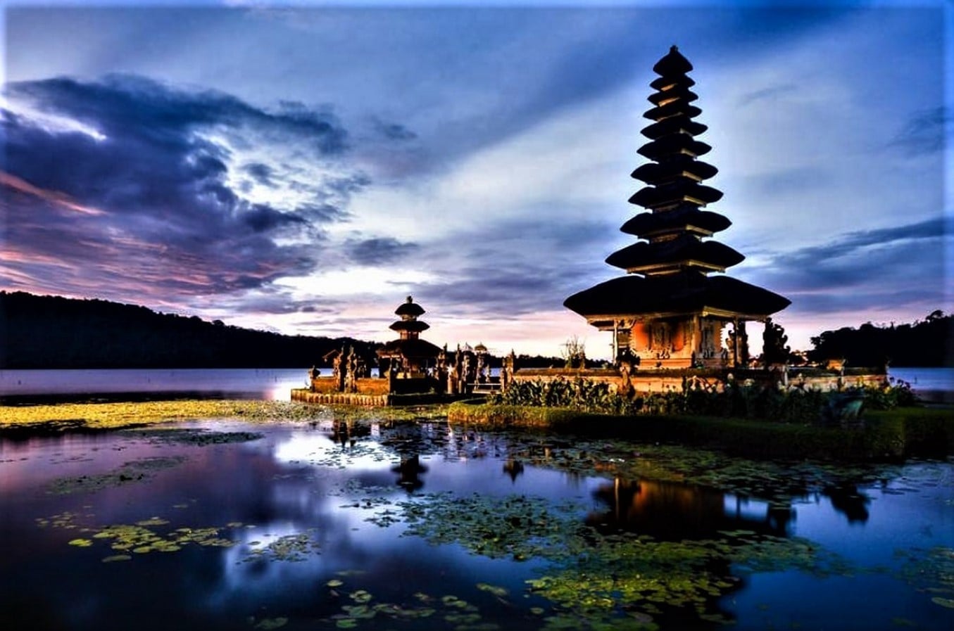 15 Temples every Architect must visit in Indonesia - Sheet9