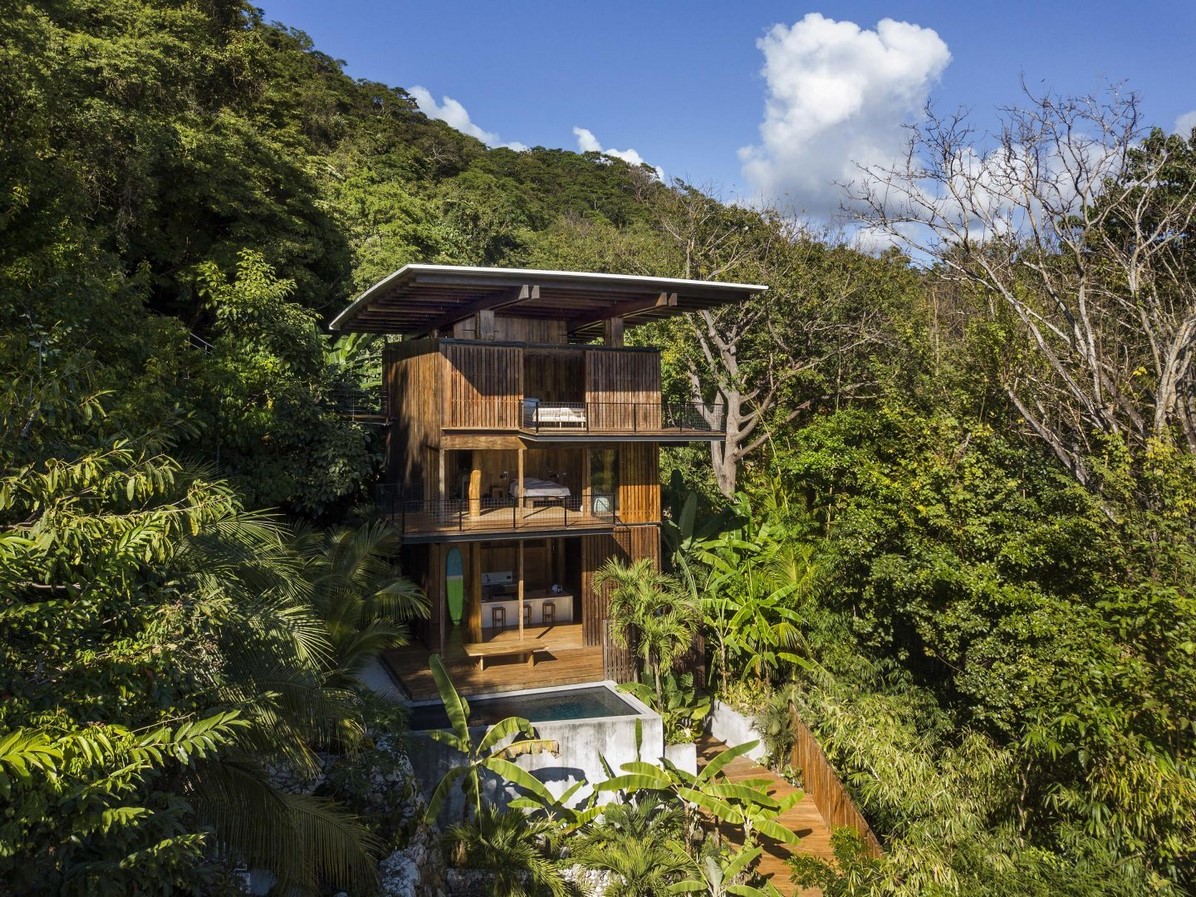 Costa Rica treehouse