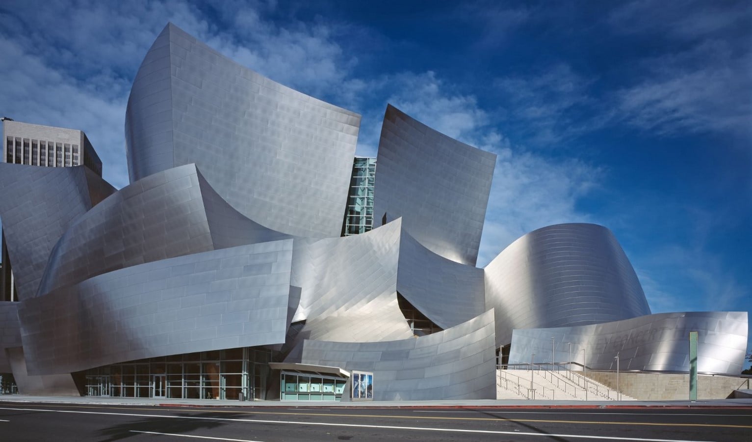 Interviews with Architects: Frank Gehry Interview: Jump Into the Unknown - Sheet1