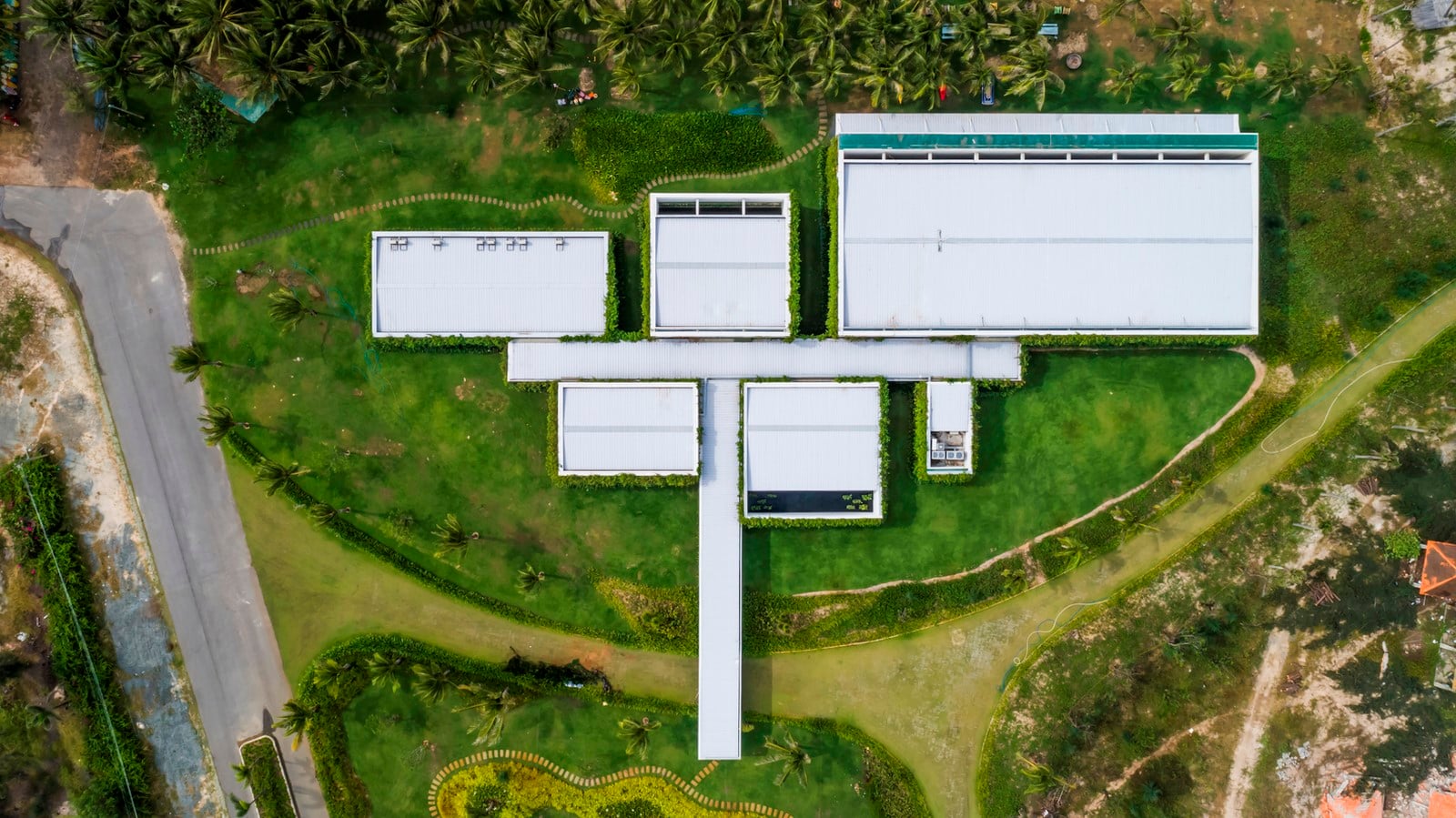 Six Landscape Boxes Form This Gallery And Showroom In Vietnam designed by MIA Design Studio - Sheet4