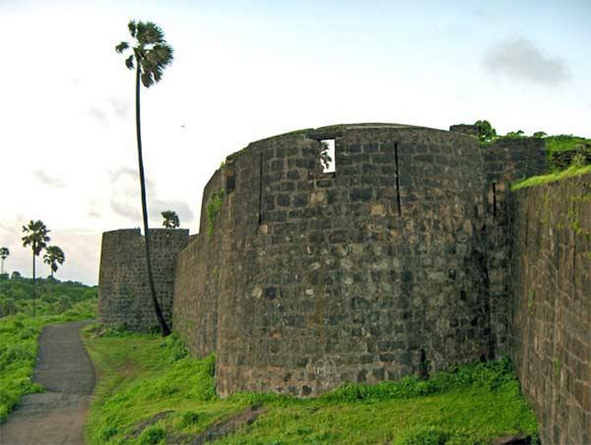 Remains of Indo-Portuguese Architectural Layer in Mumbai - Sheet1