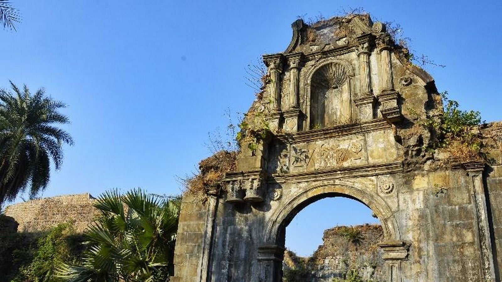 Remains of Indo-Portuguese Architectural Layer in Mumbai - Sheet6