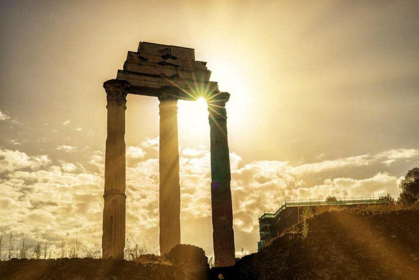 The Roman Forum, Rome: Heritage stuck in time - Sheet8