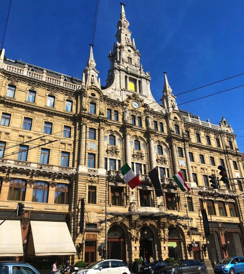 20 Oldest coffee houses around the world Sheet14